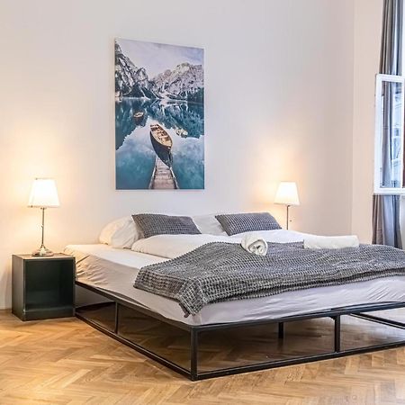 Spacious 2Br Apt -Near Wiener Stadthalle Burggassewiener Well Located 외부 사진