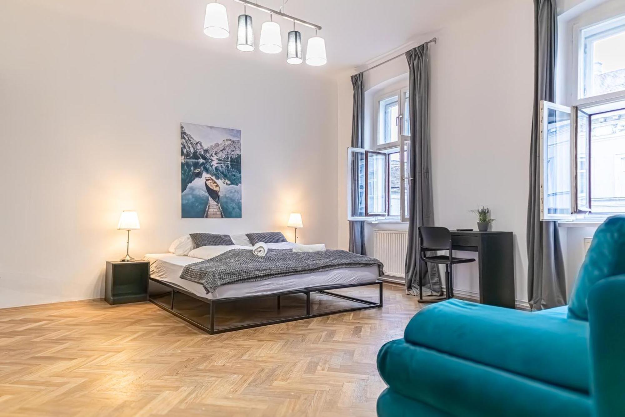 Spacious 2Br Apt -Near Wiener Stadthalle Burggassewiener Well Located 외부 사진