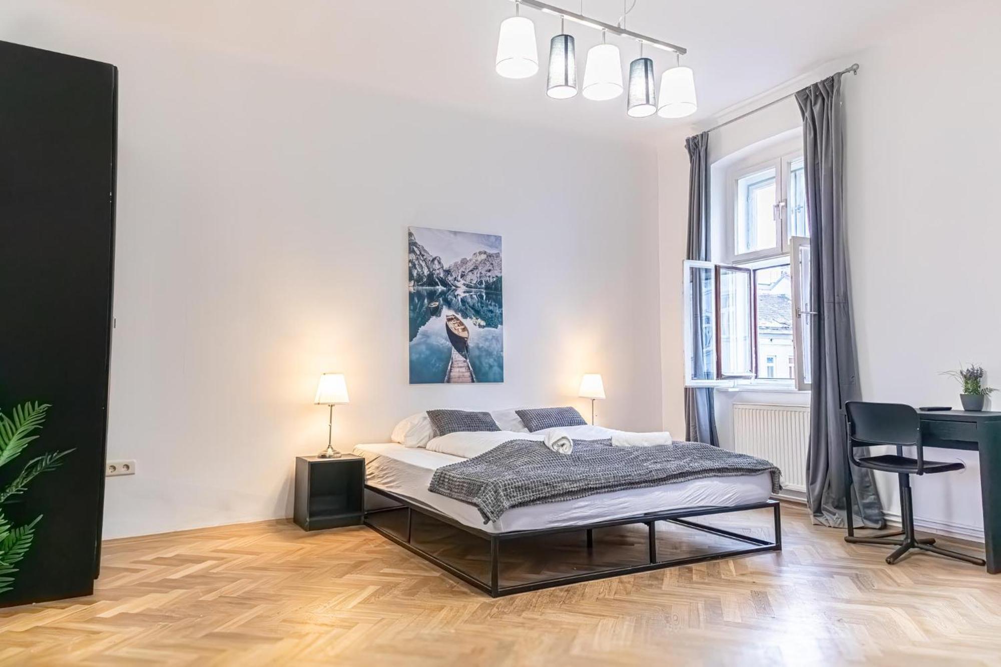 Spacious 2Br Apt -Near Wiener Stadthalle Burggassewiener Well Located 외부 사진