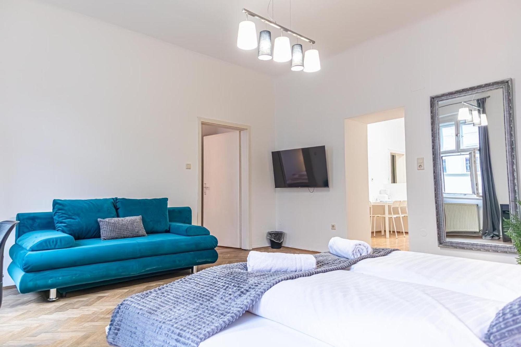 Spacious 2Br Apt -Near Wiener Stadthalle Burggassewiener Well Located 외부 사진